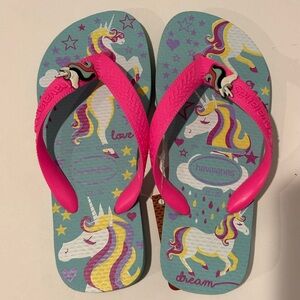 Havaianas Kids Flip Flops - Pink Straps with Unicorn Design